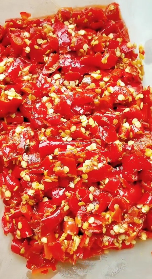 《過水魚》的做法-香辣味其它工藝菜譜-易網(wǎng)健康養(yǎng)生網(wǎng) 《過水魚》的做法-香辣味其它工藝菜譜