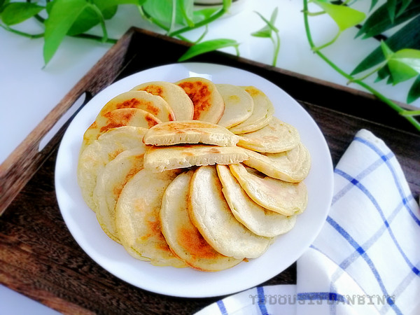 褐麥糊雞蛋餅的做法-蔥香味烙菜譜