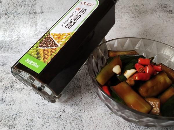 醋泡黃瓜的做法-酸辣味腌菜譜