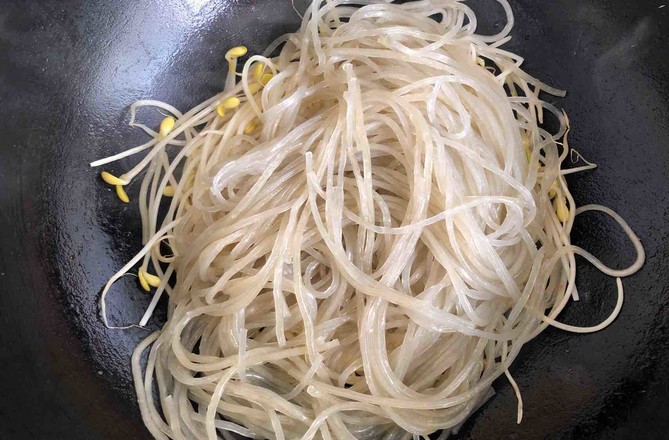 炒合菜的做法-咸鮮味炒菜譜-易網健康養生網 炒合菜的做法-咸鮮味炒菜譜