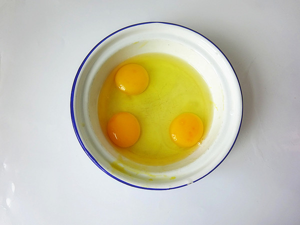 褐麥糊雞蛋餅的做法-蔥香味烙菜譜