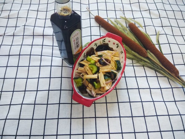 拌花菜的做法-酸辣味拌菜譜