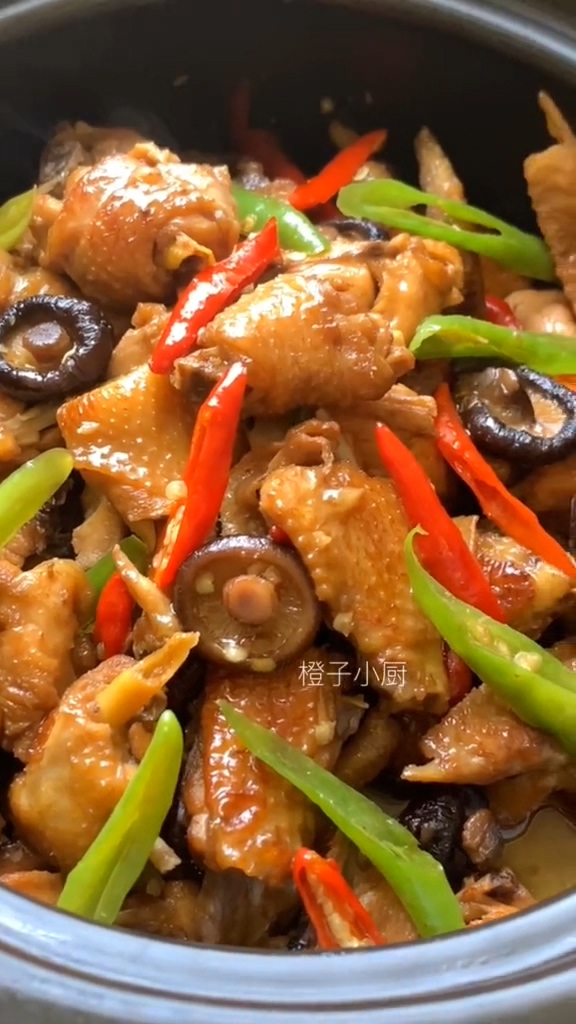 黃燜雞的做法-家常味炒菜譜