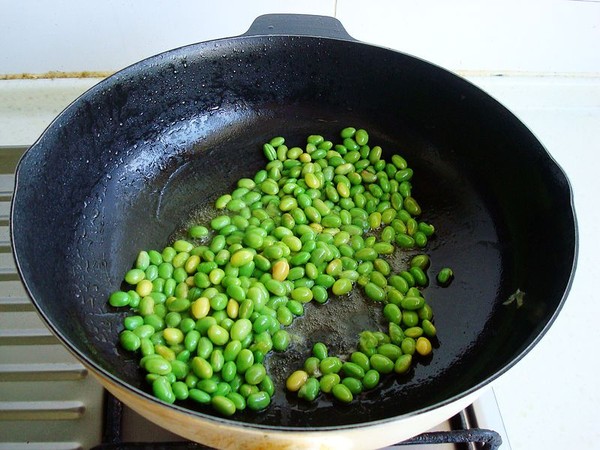 毛豆香干炒肉丁的做法-咸鮮味炒菜譜