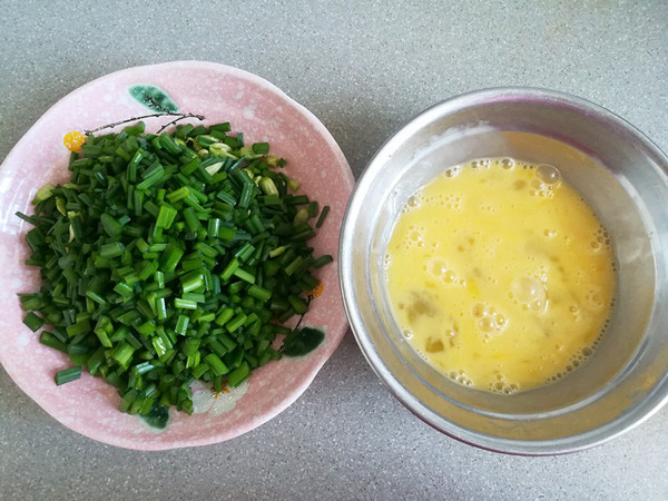 韭苔炒雞蛋的做法-家常味炒菜譜-易網健康養生網 韭苔炒雞蛋的做法-家常味炒菜譜