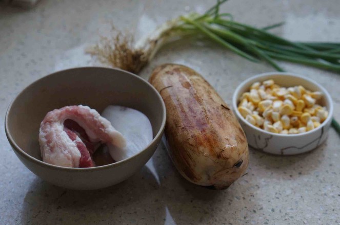 玉米粒炒蓮藕的做法-家常味炒菜譜