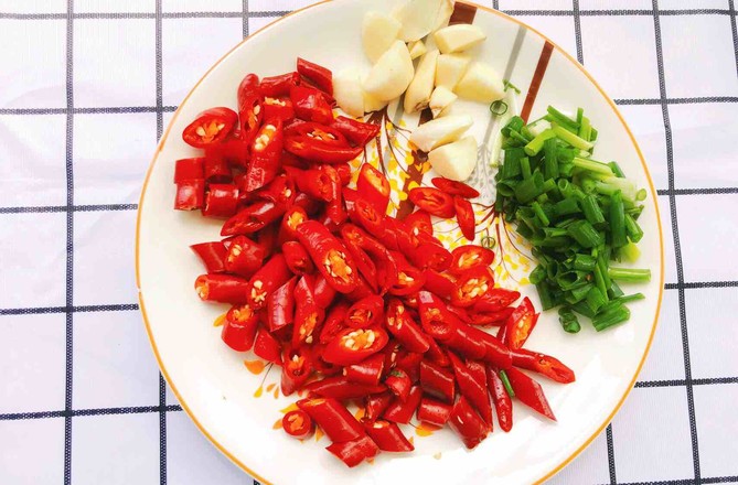 小炒藕丁的做法-香辣味炒菜譜