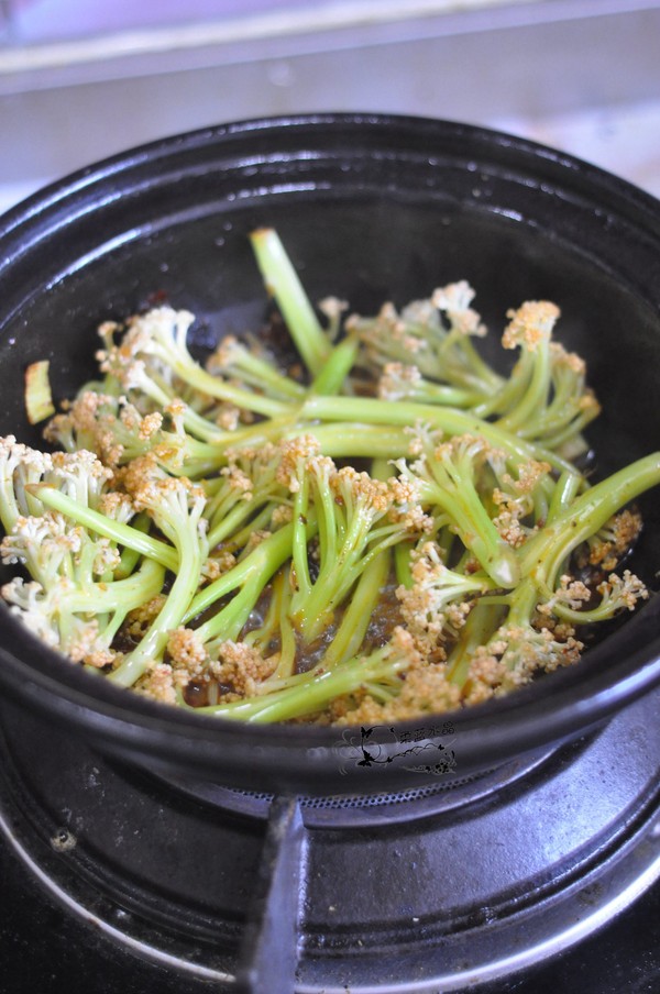 干鍋皮皮蝦的做法-香辣味燜菜譜-易網(wǎng)健康養(yǎng)生網(wǎng) 干鍋皮皮蝦的做法-香辣味燜菜譜