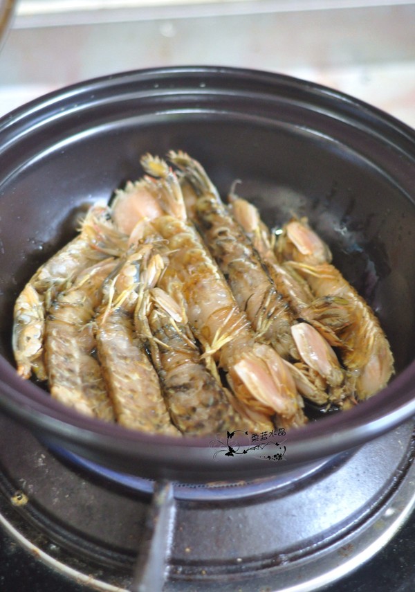 干鍋皮皮蝦的做法-香辣味燜菜譜-易網(wǎng)健康養(yǎng)生網(wǎng) 干鍋皮皮蝦的做法-香辣味燜菜譜