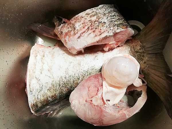 油煎魚片的做法-香辣味炸菜譜