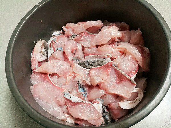 油煎魚片的做法-香辣味炸菜譜