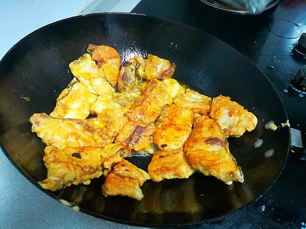 油煎魚片的做法-香辣味炸菜譜