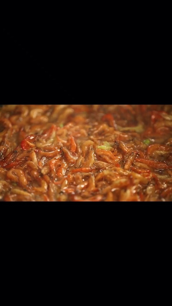 干蝦炒雞蛋的做法-香辣味炒菜譜