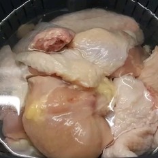 無油紅燒雞翅的做法-咸鮮味燒菜譜