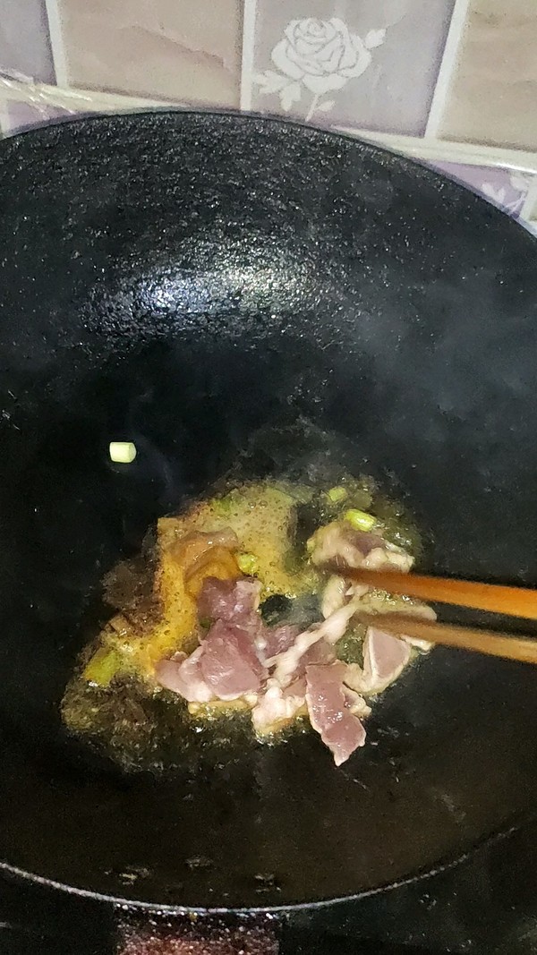 咖喱豆干炒甘藍的做法-咖喱味炒菜譜
