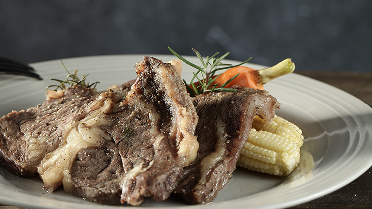 網紅嫩烤牛扒的做法-咸鮮味蒸菜譜