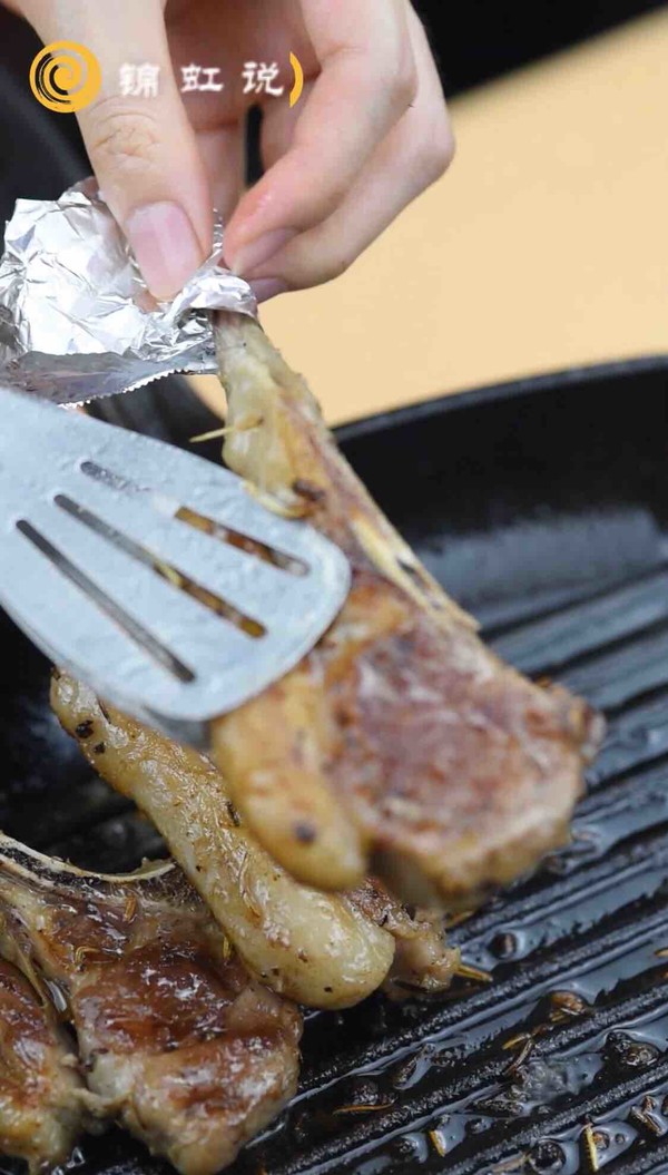 減肥餐～迷迭香烤羊排的做法-咸鮮味烤菜譜