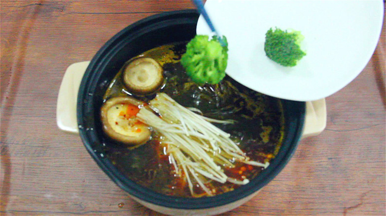 家常麻辣燙的做法-麻辣味煮菜譜