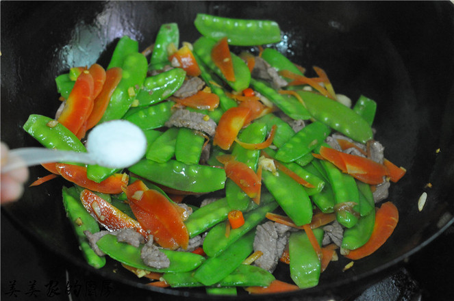豌豆炒牛肉的做法-家常味炒菜譜