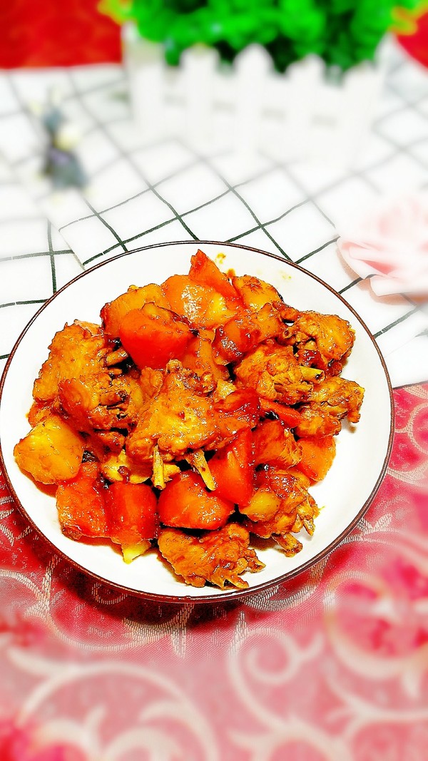 土豆燒雞翅的做法-家常味燒菜譜