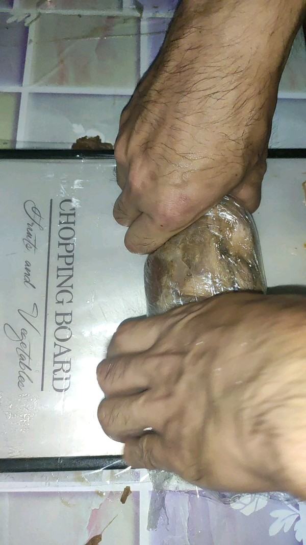 肘花腸的做法-咸鮮味煮菜譜