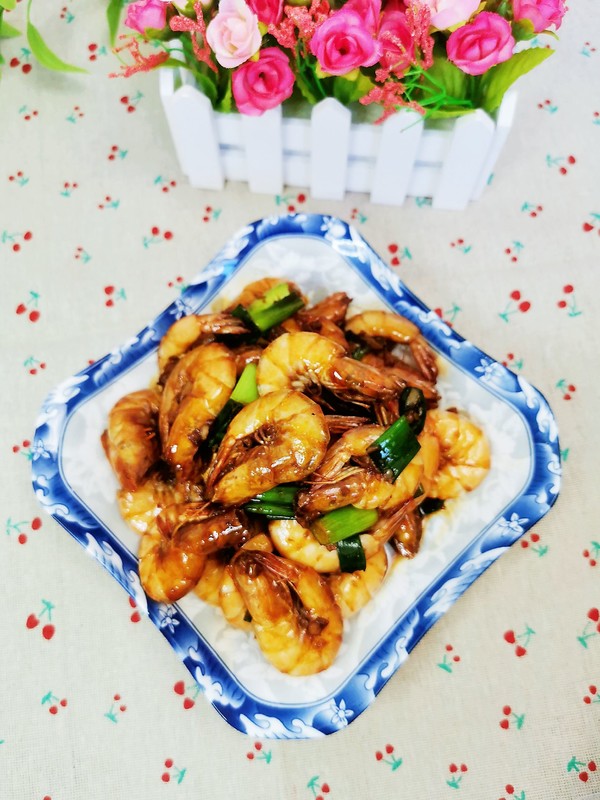 紅燜大蝦的做法-咸鮮味燜菜譜