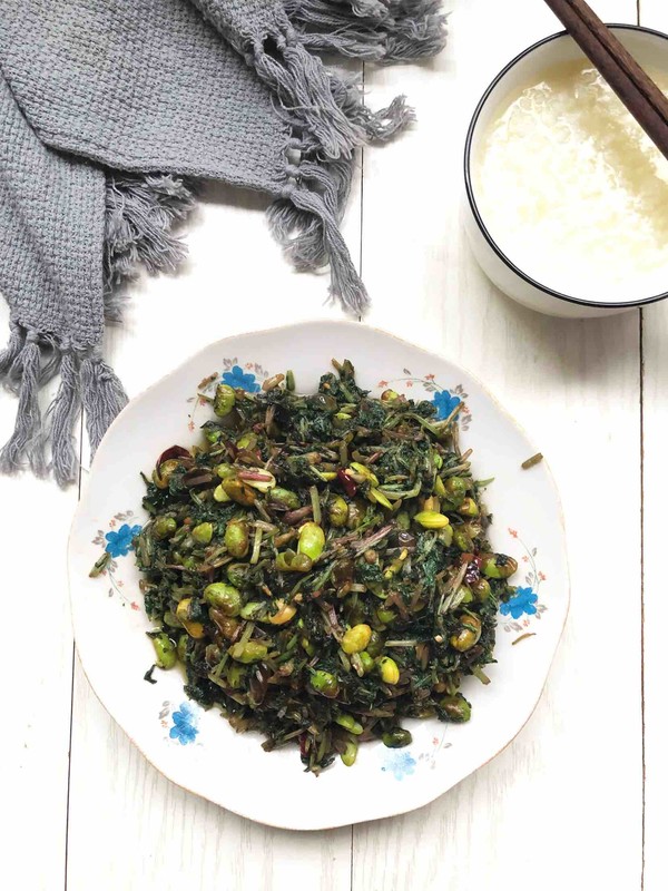 蘿卜纓子炒毛豆的做法-家常味炒菜譜