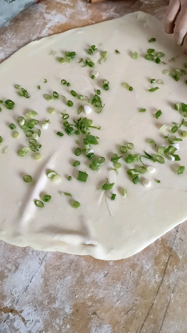 蔥油餅的做法-蔥香味烙菜譜-易網健康養生網 蔥油餅的做法-蔥香味烙菜譜