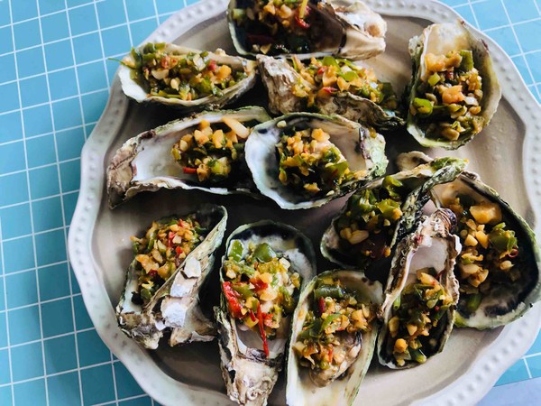 蒜蓉生蠔的做法-家常味蒸菜譜