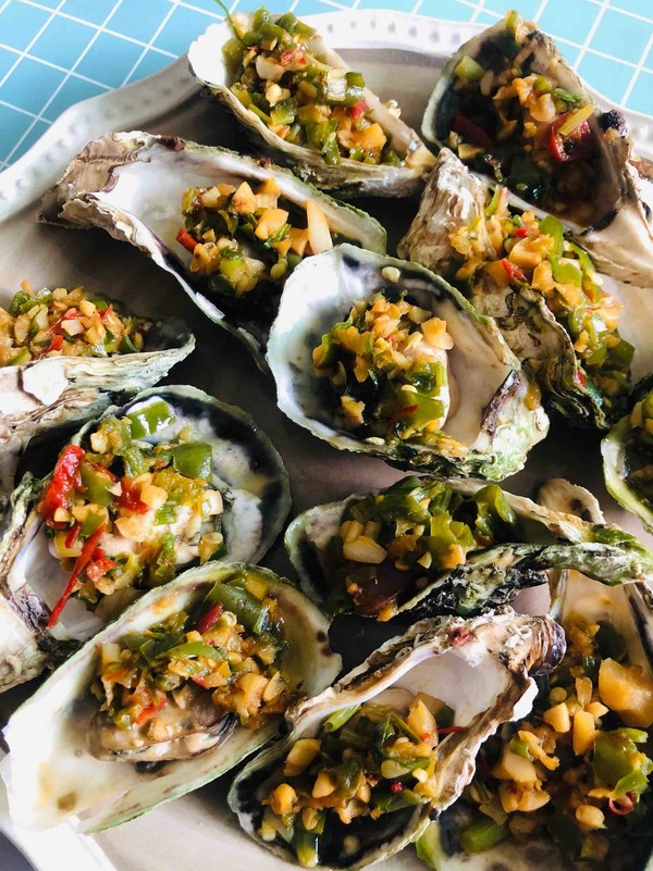 蒜蓉生蠔的做法-家常味蒸菜譜