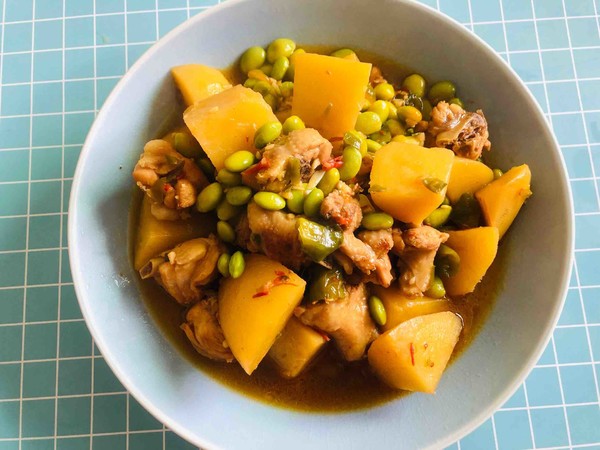 土豆燒雞翅根的做法-家常味燒菜譜