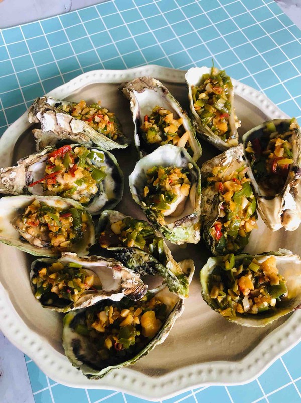 蒜蓉生蠔的做法-家常味蒸菜譜