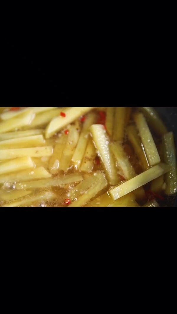 酸辣土豆條的做法-家常味炒菜譜-易網健康養生網 酸辣土豆條的做法-家常味炒菜譜