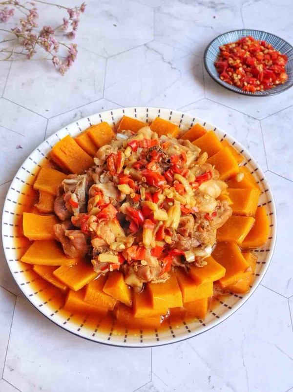 南瓜蒸雞腿的做法-香辣味蒸菜譜
