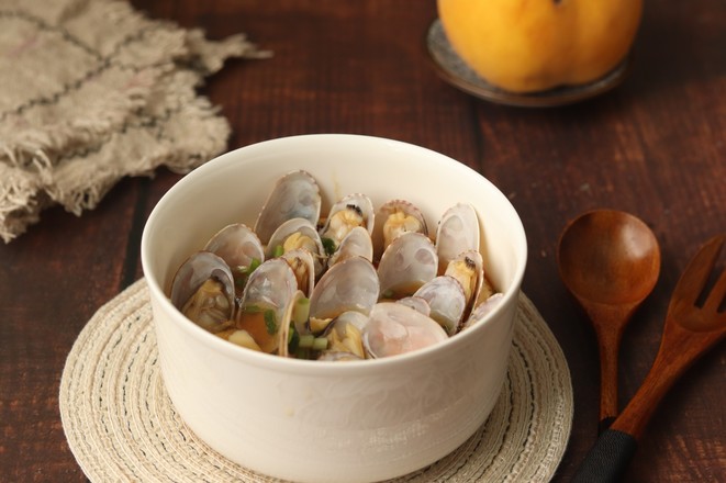 花甲燉蛋的做法-咸鮮味蒸菜譜