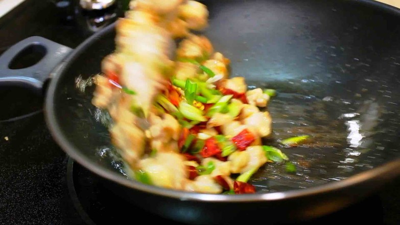 麻辣雞脆骨的做法-麻辣味炒菜譜