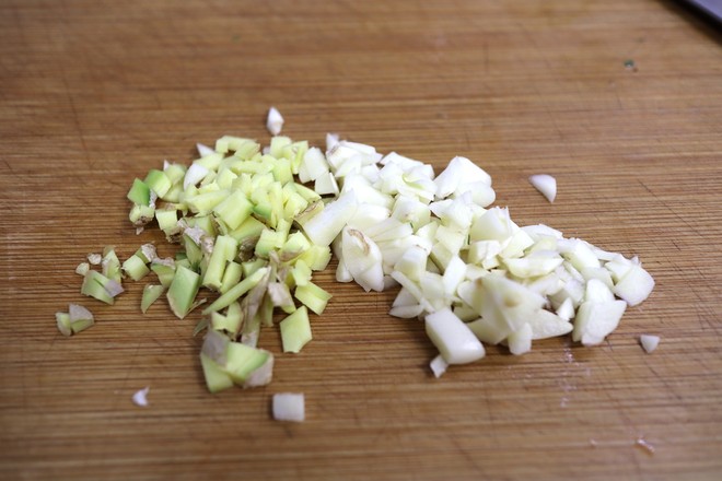 爆炒花蛤的做法-香辣味炒菜譜