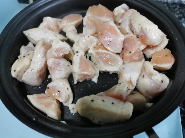 貝貝南瓜藜麥雞肉沙拉的做法-甜味烘焙菜譜