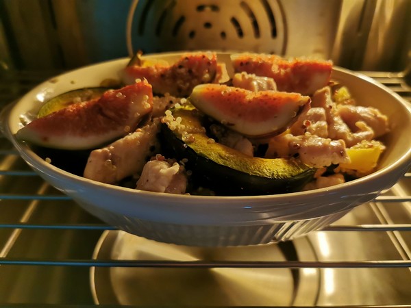 貝貝南瓜藜麥雞肉沙拉的做法-甜味烘焙菜譜