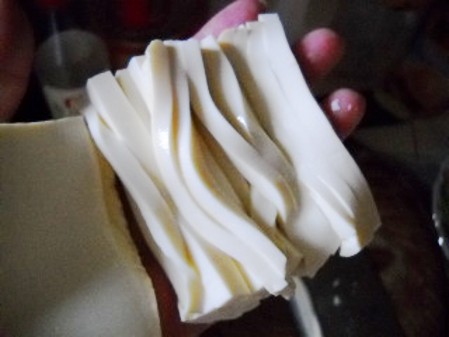 黃瓜木耳拌豆花的做法-酸辣味拌菜譜