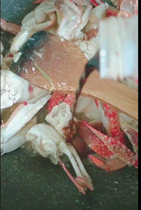 《梭子蟹炒年糕》的做法-其它口味炒菜譜