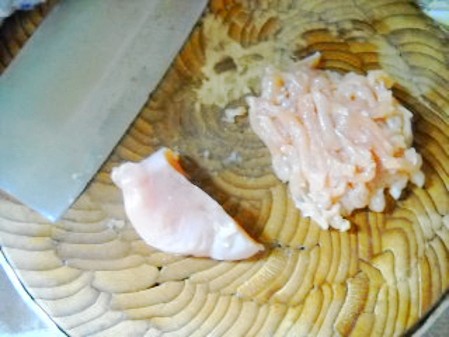 洋蔥雞絲西蘭花的做法-家常味炒菜譜