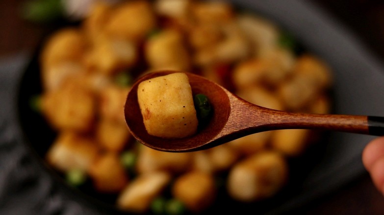 素炒饅頭丁的做法-家常味炒菜譜