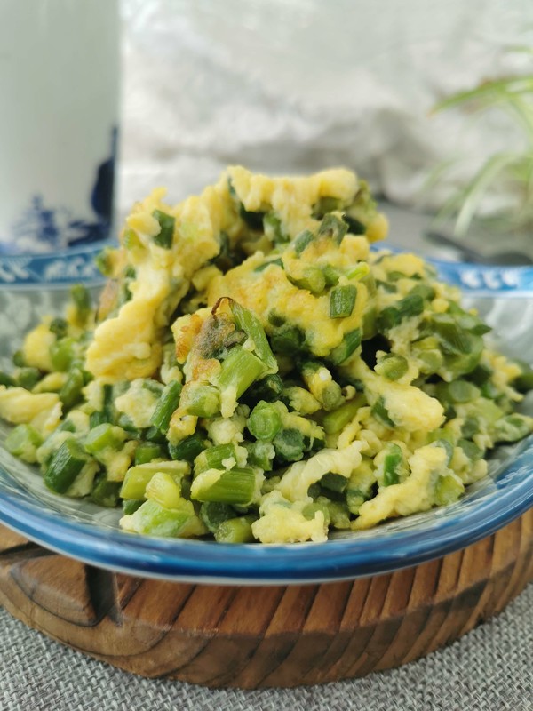 蒜苔炒雞蛋的做法-家常味炒菜譜