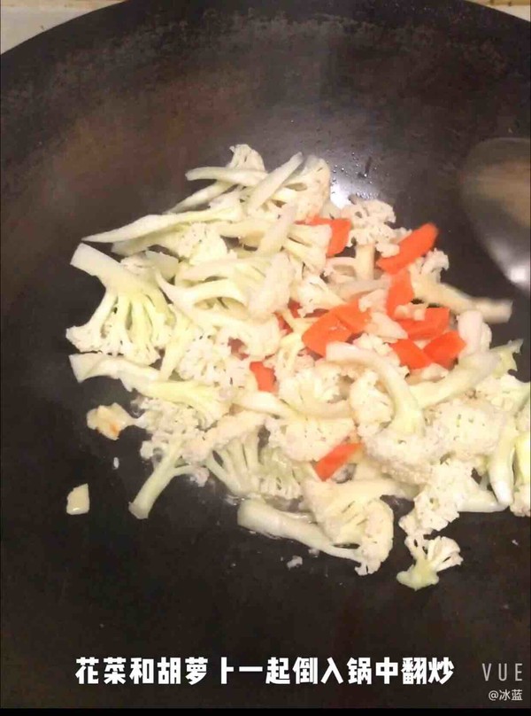 清炒花菜的做法-家常味炒菜譜
