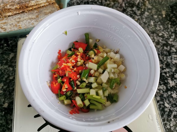 香辣帶魚的做法-香辣味烤菜譜