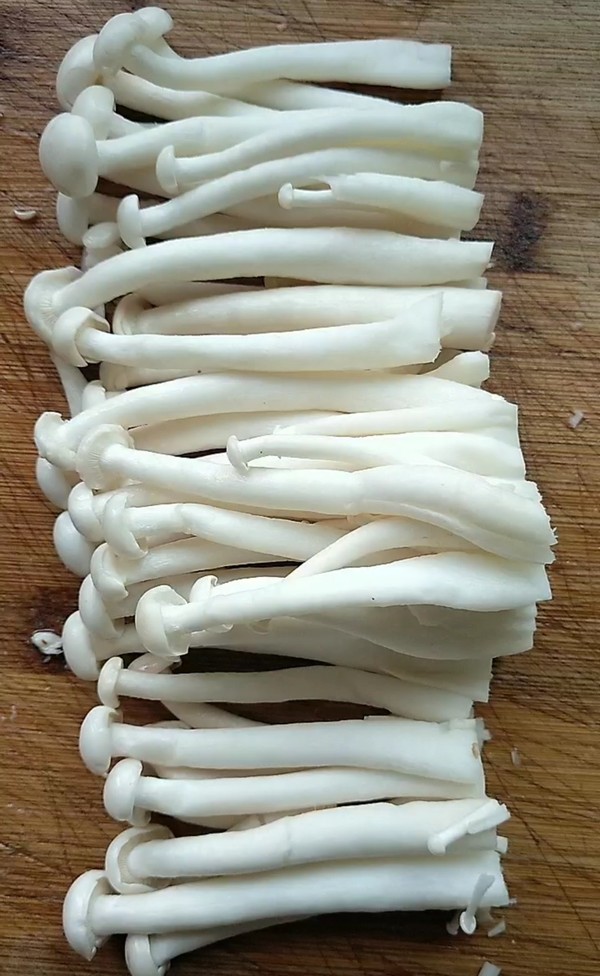 《白玉菇蒸牛肉》的做法-家常味蒸菜譜