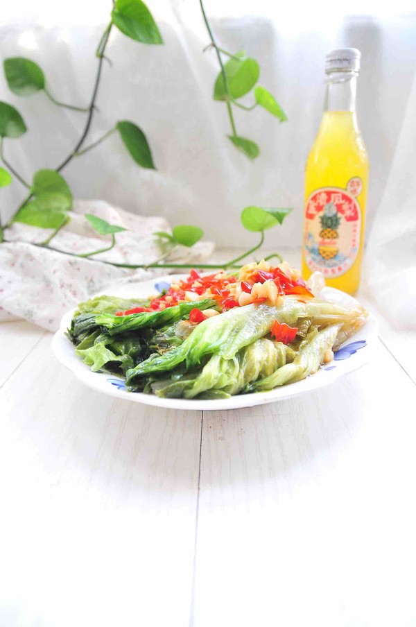 拌生菜的做法-家常味拌菜譜-易網(wǎng)健康養(yǎng)生網(wǎng) 拌生菜的做法-家常味拌菜譜