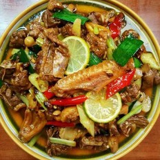 地道酸辣檸檬鴨的做法-酸辣味炒菜譜