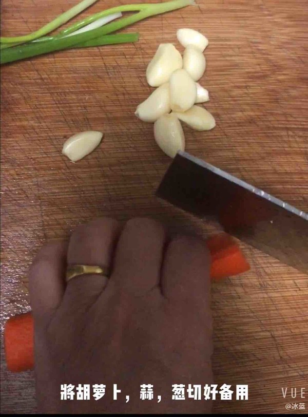 清炒花菜的做法-家常味炒菜譜